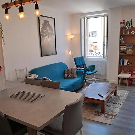 Altitude 930 Centre Ville Bel Appartement Au Calme *
