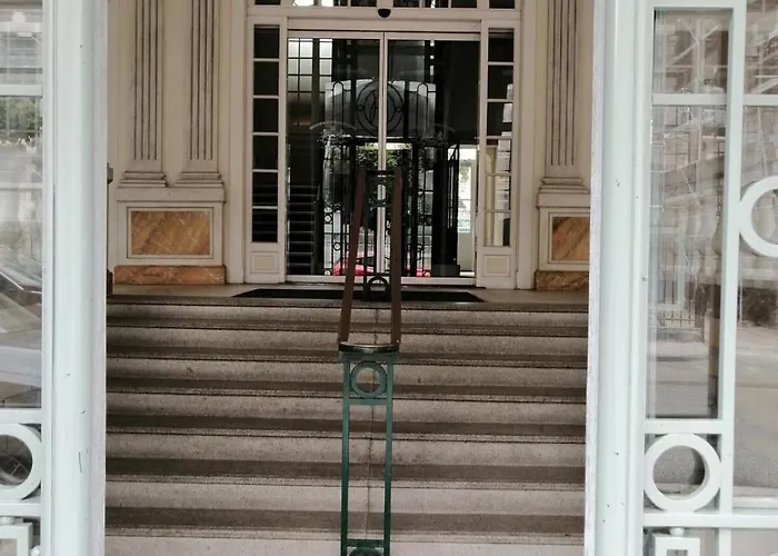 Appartement Pour Familles Ou Couples Ou Curistes Proche Telecabine & Thermes - Apartment